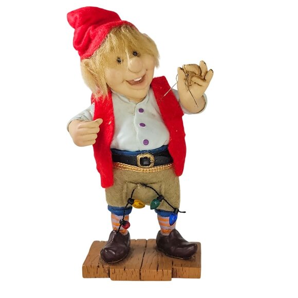 Vintage Possible Dreams Elf Figurine With Christmas Lights Red Hat Clothtique